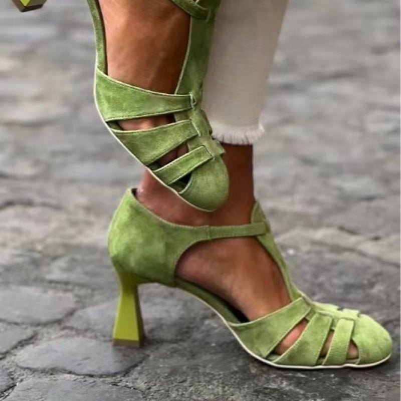 Plus size women's suede round toe casual flats with breathable design, from Plush Fashion Hub.